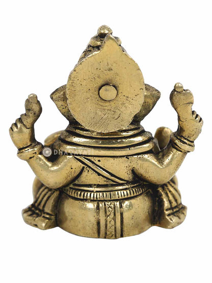 Brass Figurine Ganesha With 4 Hands